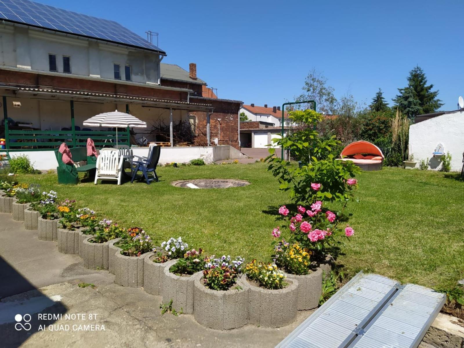 Ferienwohnung Am Elberadweg デッサウ エクステリア 写真